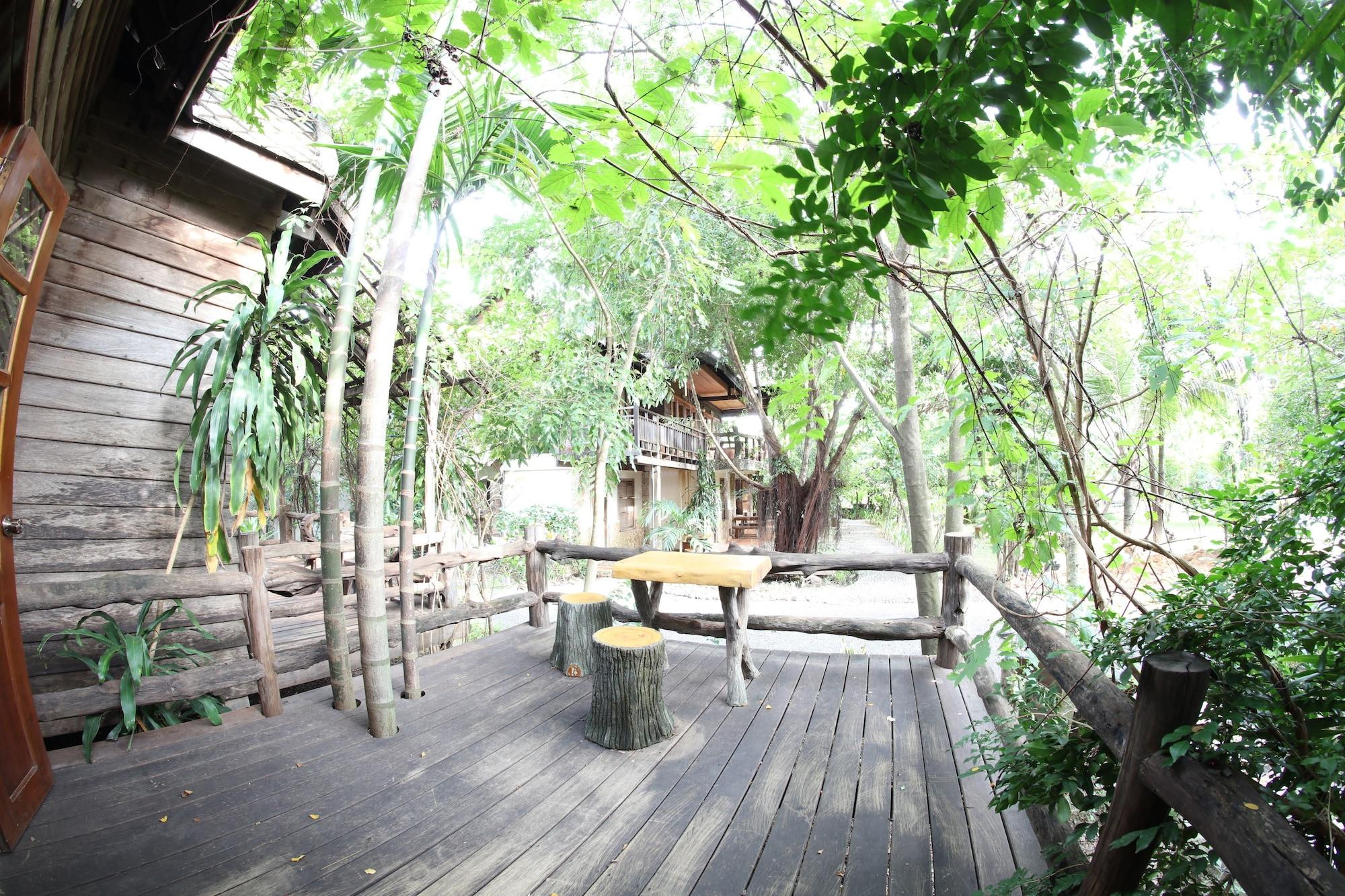 Natural Bungalows Restaurant&Bar Kampot Exterior foto