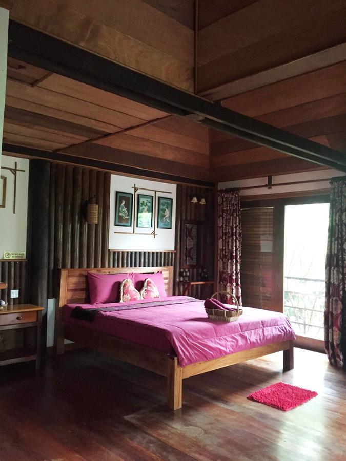 Natural Bungalows Restaurant&Bar Kampot Exterior foto