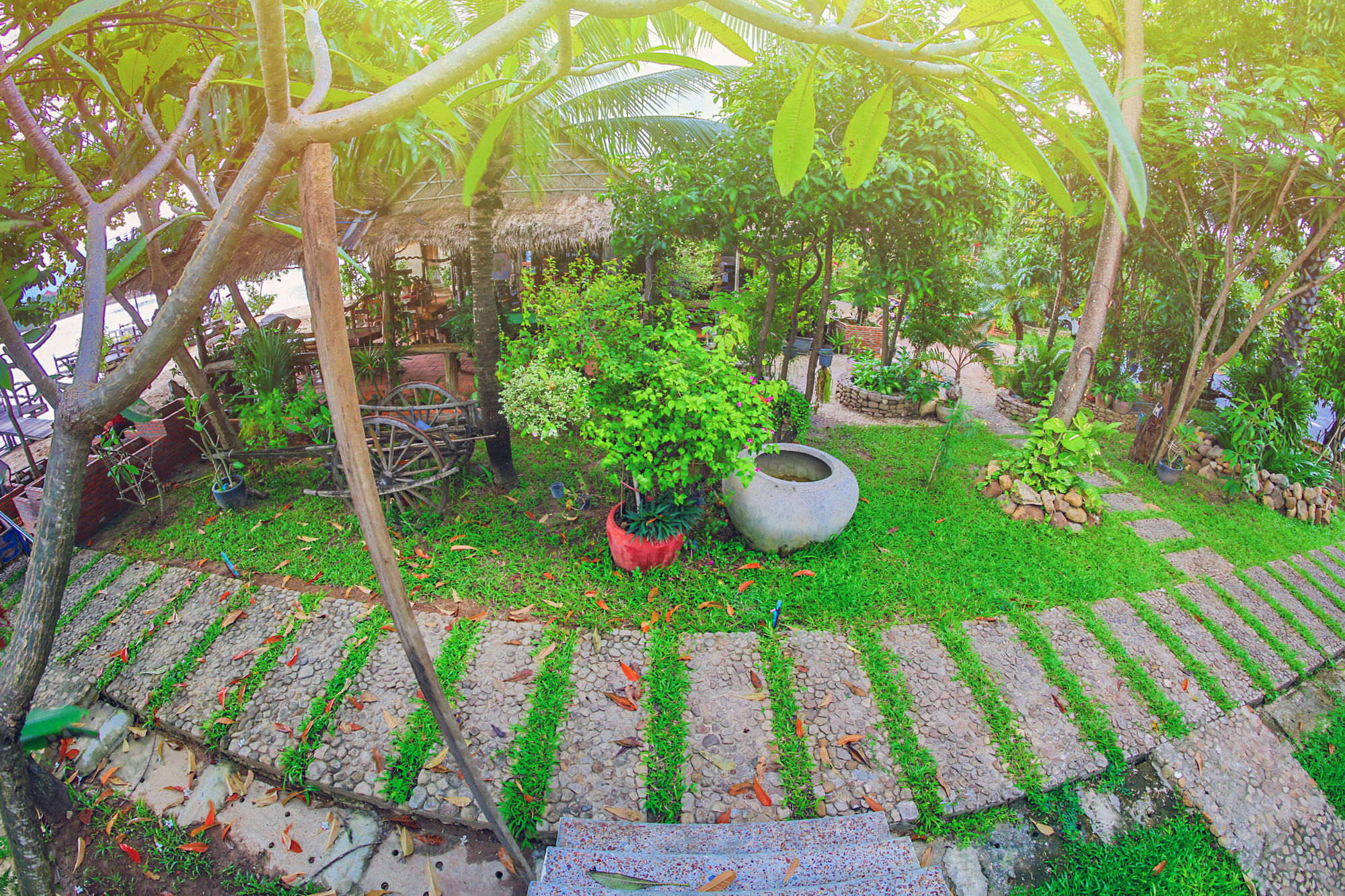 Natural Bungalows Restaurant&Bar Kampot Exterior foto